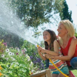 B&M Hozelock Superhoze 30m -Green Joy Store 338032 hozelock 30m expanding superhoze 2